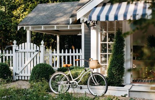 Union Pier House | Leo Cottage