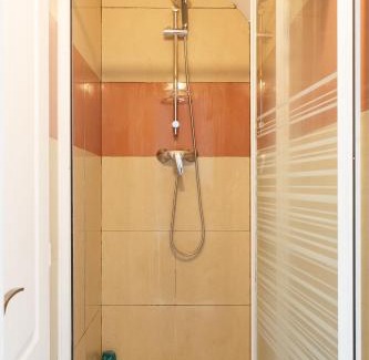 Drancy Apartment | LEON GAMBETTA F2 TERRASSE JARDIN