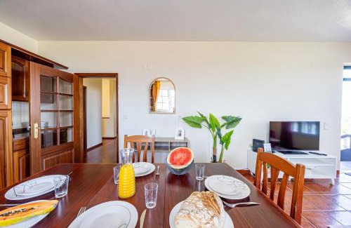 Santana House | Leonel Reis House by YOUR KEY