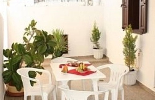 Lindos Apartment | Leonida's studio apartment - on a hillside in a quiet location!