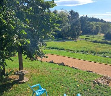 Monistrol-sur-Loire House | Les Berlingots Gîte for 10-12 personnes