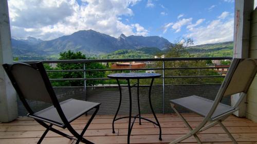 Albertville Apartment | Les Cèdres Bleus