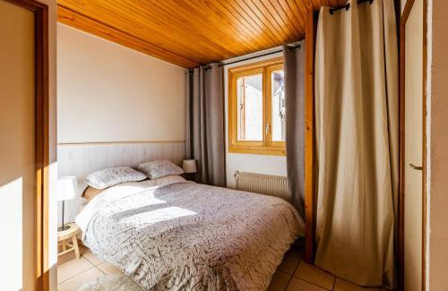 La Salle-les-Alpes Apartment | Les Cabris - Duplex pied de pistes au Bez