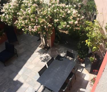 Saint-Victor Bed & Breakfast | Les Chambres de l'Abbaye