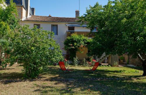 Argenton-les-Vallees Bed & Breakfast | Les chambres de la vallée