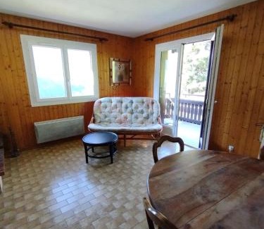 Les Villards-sur-Thones Apartment | Les Chrysalis - Nature, Lac, Montagnes & Ski 10'min