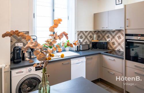 Limoges Apartment | "Les Effrontés" Louis Blanc Charming Apartment