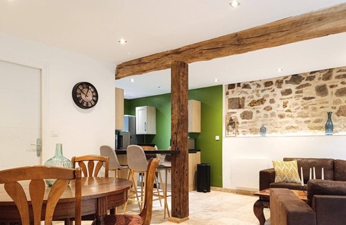 Le Bourg House | Les Gîtes du Mas de Roujou 1