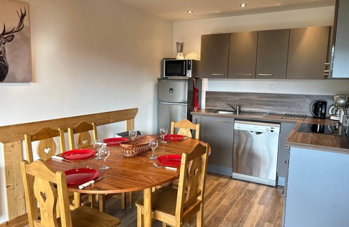Les Gets Apartment | Les Gets - Renovated apartment near slopes, free shuttle, parking