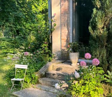 Coulonges-sur-Sarthe Bed & Breakfast | les grandes hayes