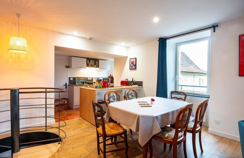 Saint-Jean-Lespinasse House | Les Haut" estate with private garden