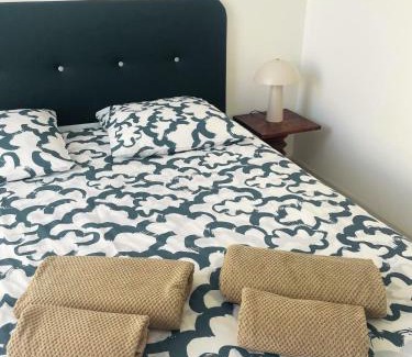 La Rochelle Apartment | Les lauriers1