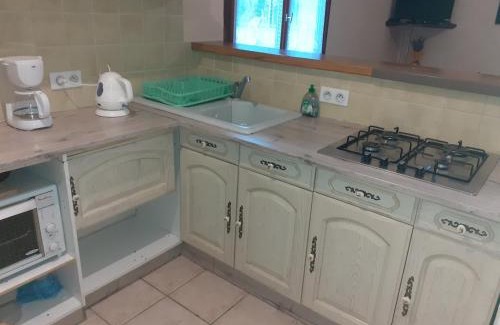 Montjay Apartment | les lavandes