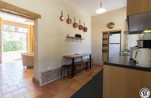 Dremil-Lafage Other | Les Loriots and La Muguette