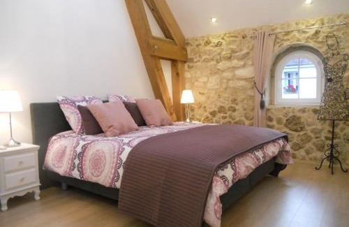 Mareuil-le-Port Bed & Breakfast | Les Mille et une Pierres