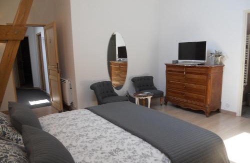 Mareuil-le-Port Bed & Breakfast | Les Mille et une Pierres