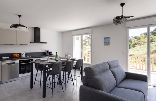 Sables-d'Or-les-Pins Apartment | Les pins 210 - Appt à moins d'un km de la plage