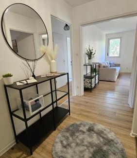 Bourroches Apartment | Les Reflets de Dijon