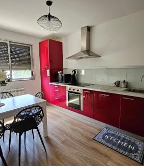 Bourroches Apartment | Les Reflets de Dijon