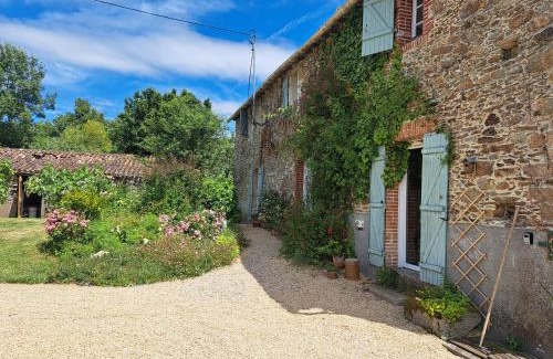 La Garnache House | Les Rincinières