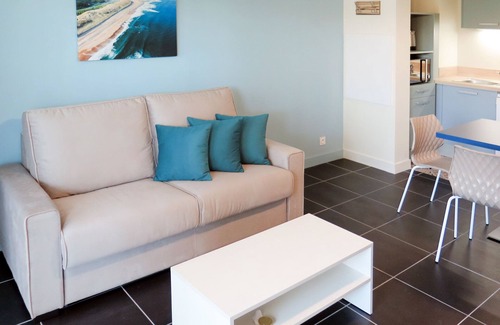 Vieux-Boucau-les-Bains Apartment | Les Sables d’Or T2 Cab by Interhome
