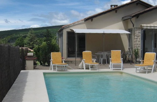 Saint-Etienne-les-Orgues House | Les Seringas, house for 7 people with private pool