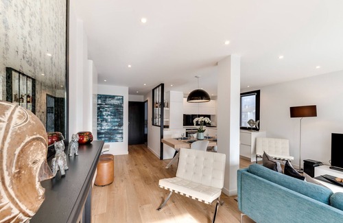 Annecy Apartment | Les Sorbiers - Apartment 2 bedrooms top floor - parking & terrace