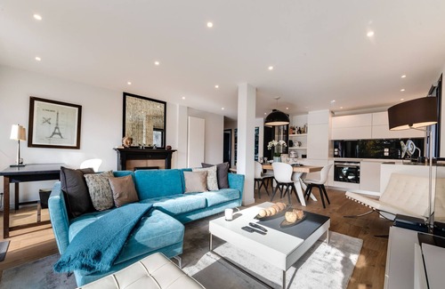 Annecy Apartment | Les Sorbiers - Apartment 2 bedrooms top floor - parking & terrace