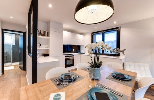 Annecy Apartment | Les Sorbiers - Apartment 2 bedrooms top floor - parking & terrace