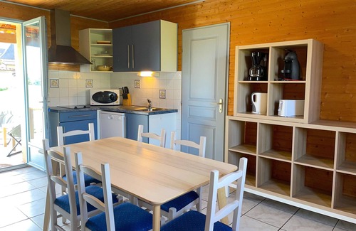 Hautefort House | Les SOURCES Comfort Panoramic terrace, SPA, Swimming pool, Fishing pond, Jacuzzi.