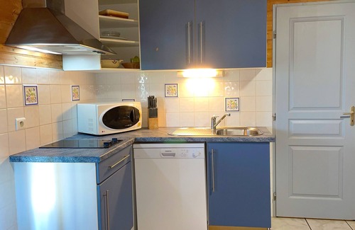 Hautefort House | Les SOURCES Comfort Panoramic terrace, SPA, Swimming pool, Fishing pond, Jacuzzi.