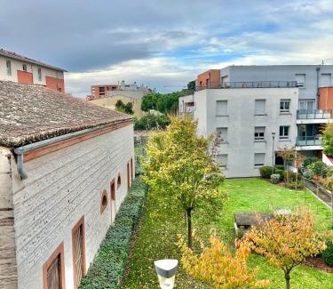 Casselardit Apartment | LEscale des Artistes - Métro - Tramway - Aéroport