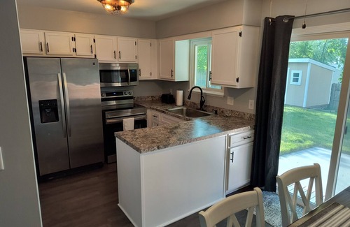 West Lincoln House | Less than 7 minutes to Pinnacle Bank Arena, Memorial Stadium, LNK, I-80