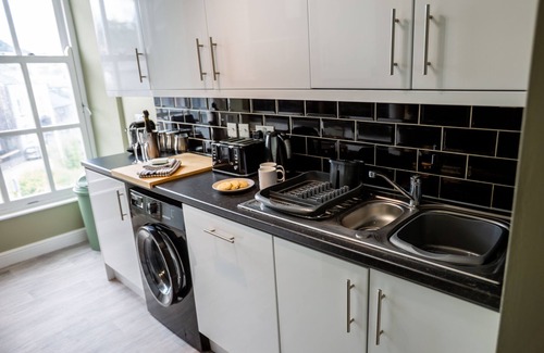 Abergavenny Apartment | Lestrade 2 Bed Apartment Duplex
