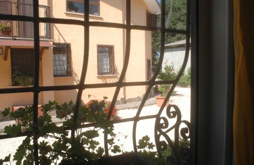 Zona XLV Castel di Guido House | Lets di Proietti' holiday home