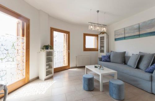 Tossa de Mar Apartment | Lets Holidays Mediterranean apartment 3 minutes to the beach 3