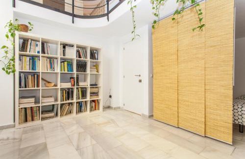 San Bernardo Apartment | LF PARKING INCLUIDO Amplio Loft en Barrio Santa Cruz