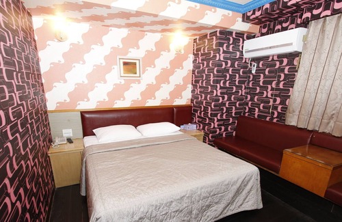 Banqiao Hotel | Li Ti Hotel