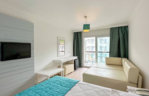 Cesme Resort | LİZBONİA ÇEŞME OTEL