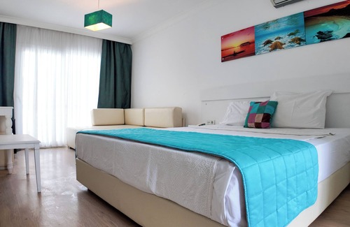 Cesme Resort | LİZBONİA ÇEŞME OTEL