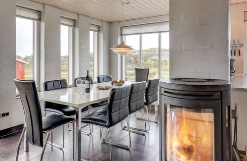Klegod Strand House | "Lidewij" - 450m from the sea by Interhome