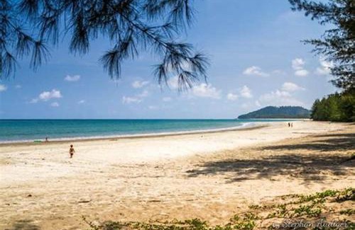 Saphli Bed & Breakfast | life beach 1