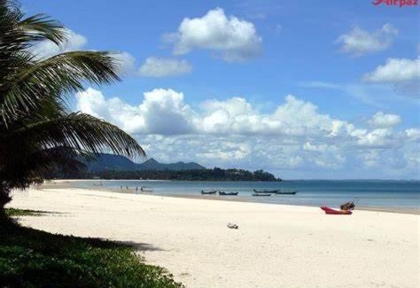 Saphli Bed & Breakfast | life beach 1