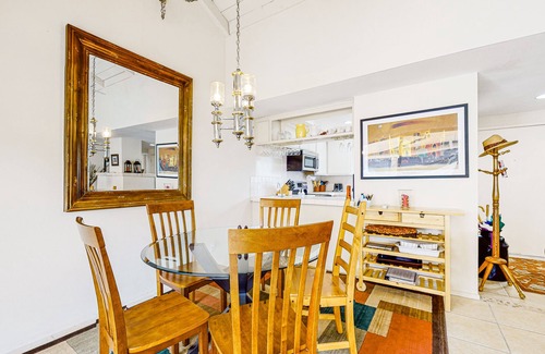 Canyon Sands Condo | Light & bright getaway w/private gas grill, shared pool, pool spa, & tennis