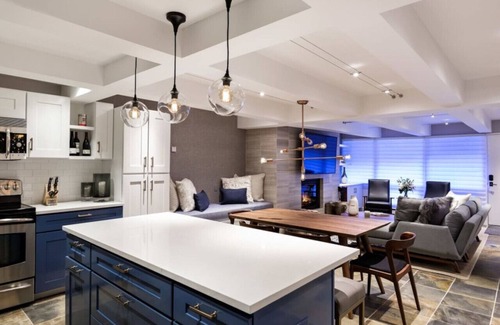Aspen Apartment | Light-Filled Condo in Aspen