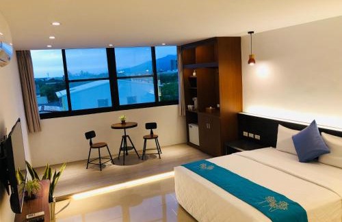 Shanjiao House | Light Mountain Man