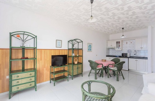 Los Quemados Apartment | Lightbooking Colon II Fuencaliente vistas al mar 8