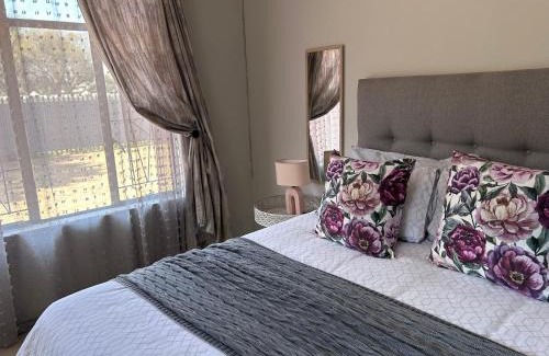 Vredefort Apartment | Lilibeth guesthouse