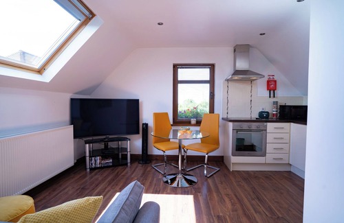 Limavady Apartment | Limavady Cherry Tree Apartment, Sleeps 2 & Parking