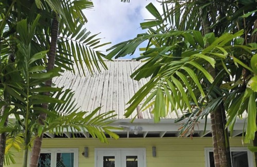 Paynes Bay Cottage | Lime Cottage 2BR Chattel Villa